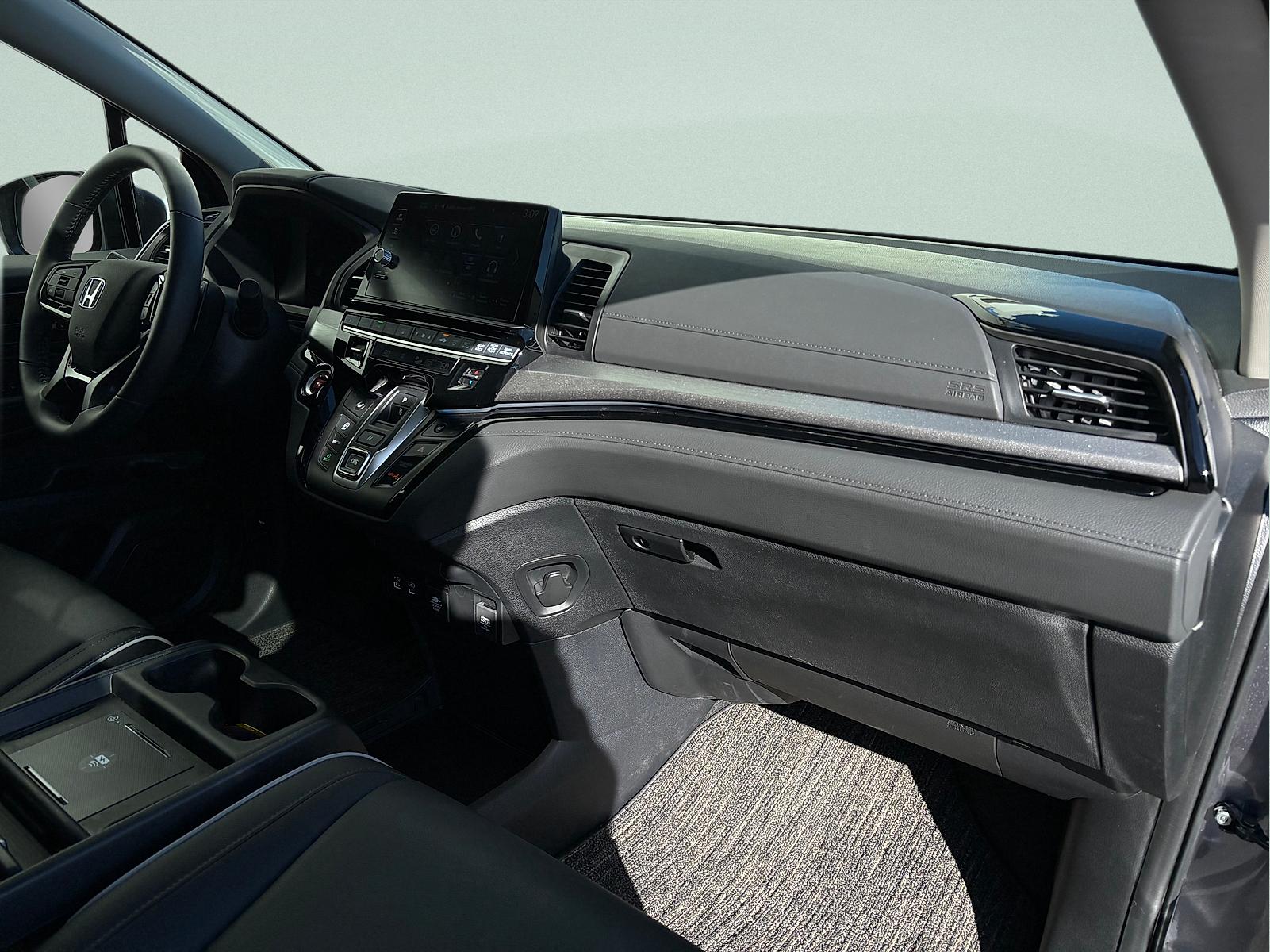 2026 Honda Odyssey Touring - Photo 43