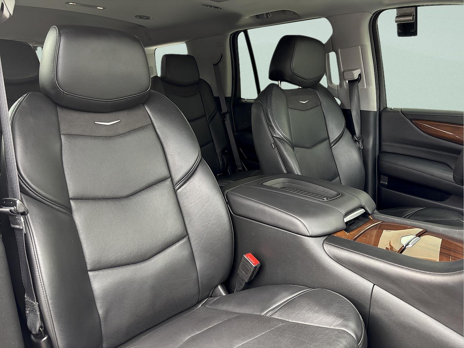 2020 Cadillac Escalade Luxury - Photo 39
