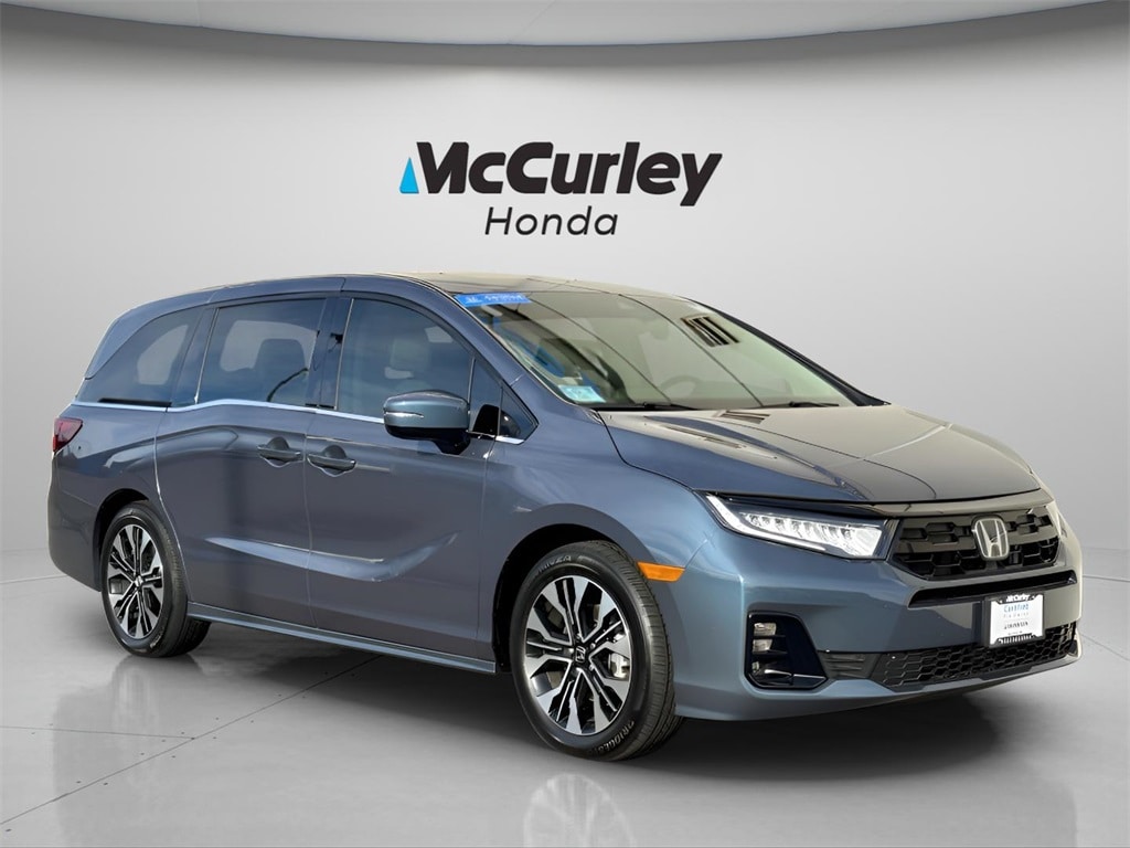 2025 Honda Odyssey Elite's photo
