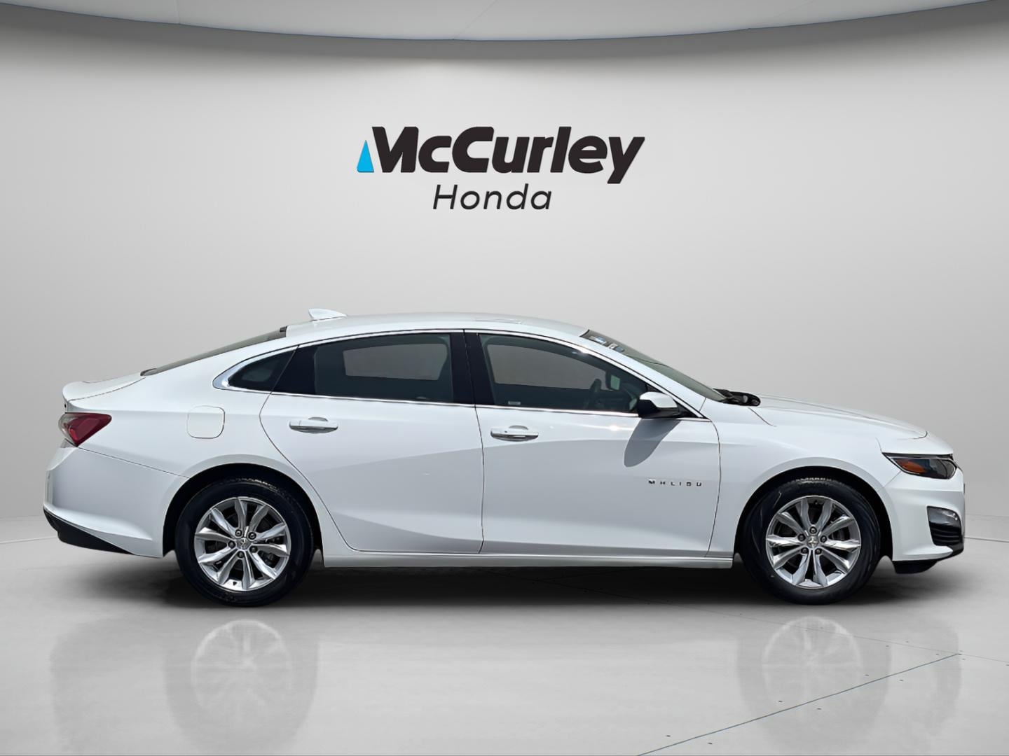 Used 2022 Chevrolet Malibu 1LT with VIN 1G1ZD5ST7NF103106 for sale in Richland, WA