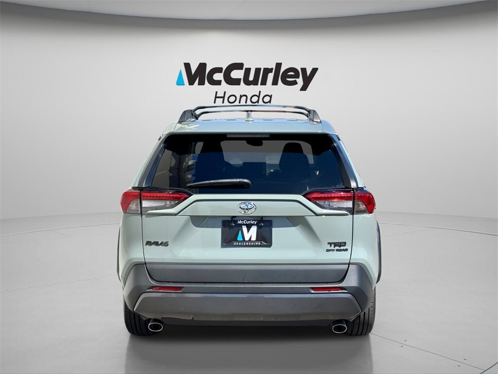 2020 Toyota RAV4 TRD photo 3