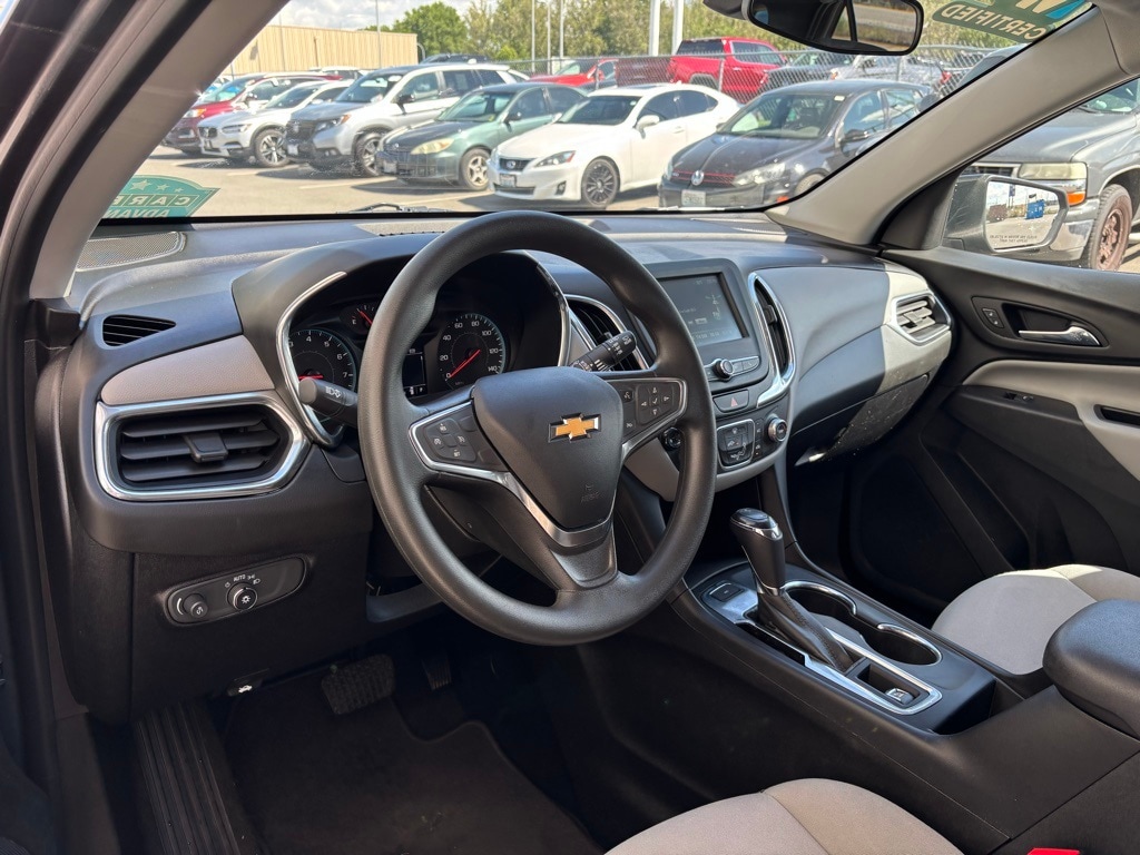 Certified 2018 Chevrolet Equinox LT with VIN 2GNAXSEV0J6342287 for sale in Richland, WA