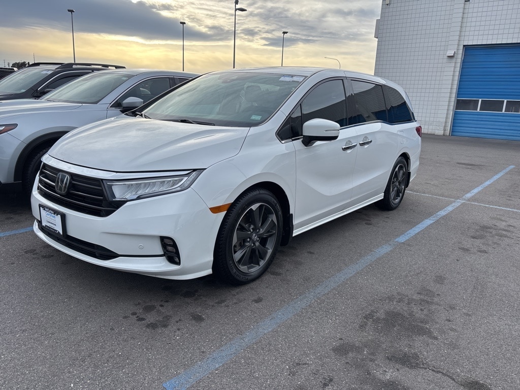2023 Honda Odyssey Elite's photo