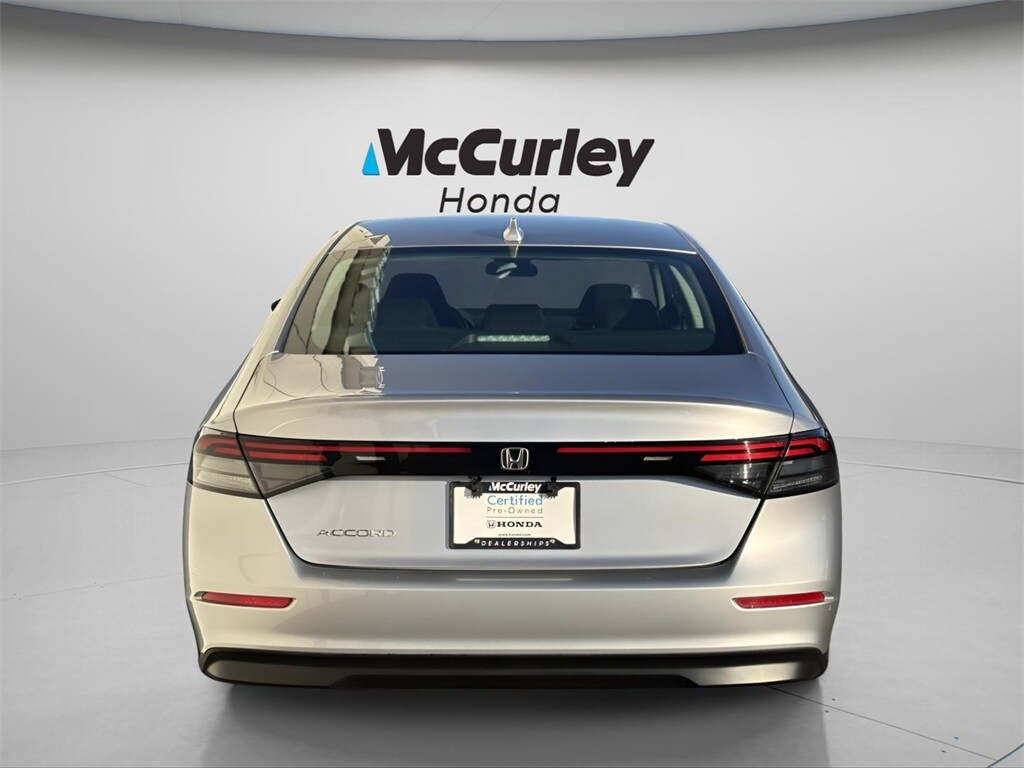 2023 Honda Accord LX photo 4