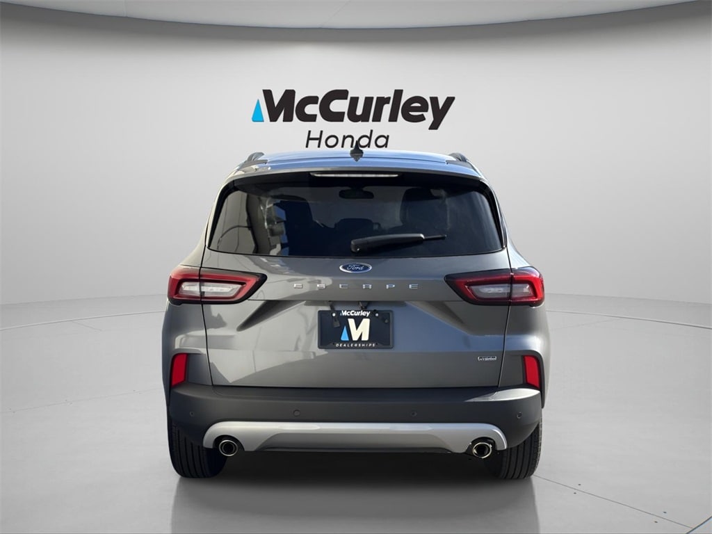 Certified 2024 Ford Escape Base SUV