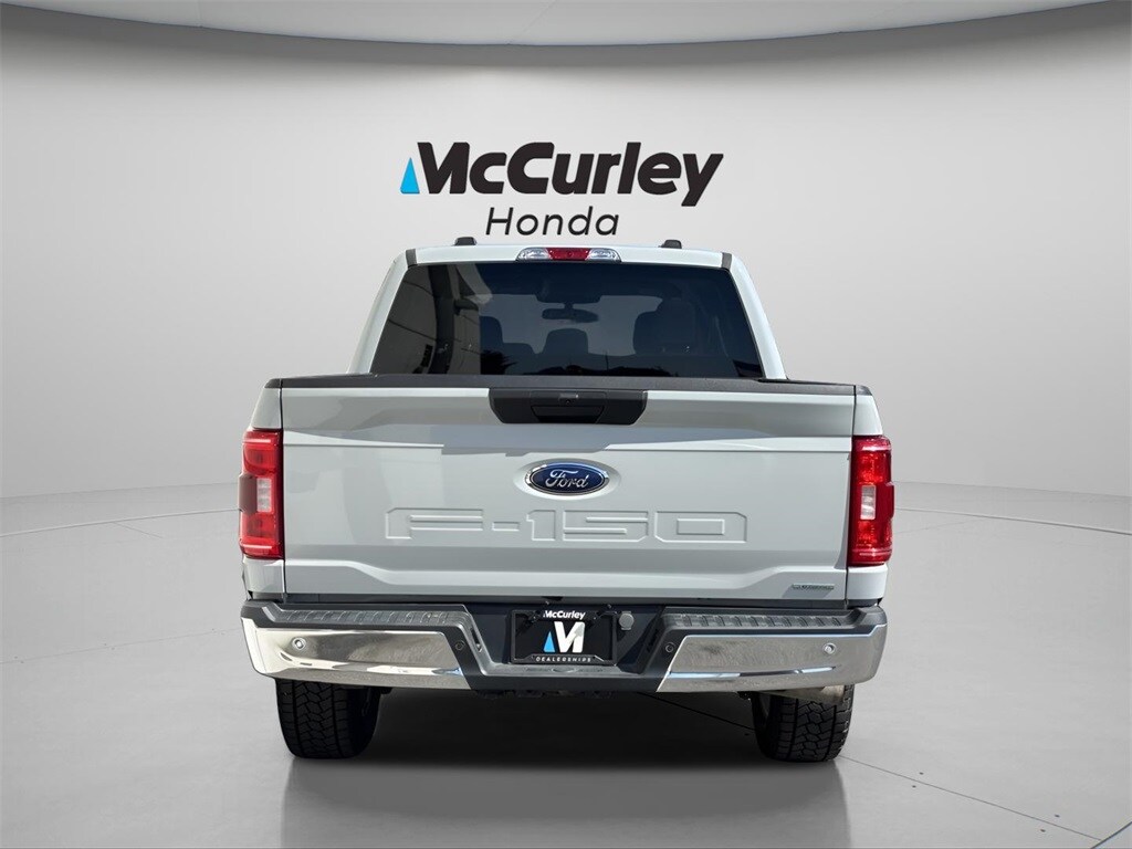 2023 Ford F-150 XLT photo 3