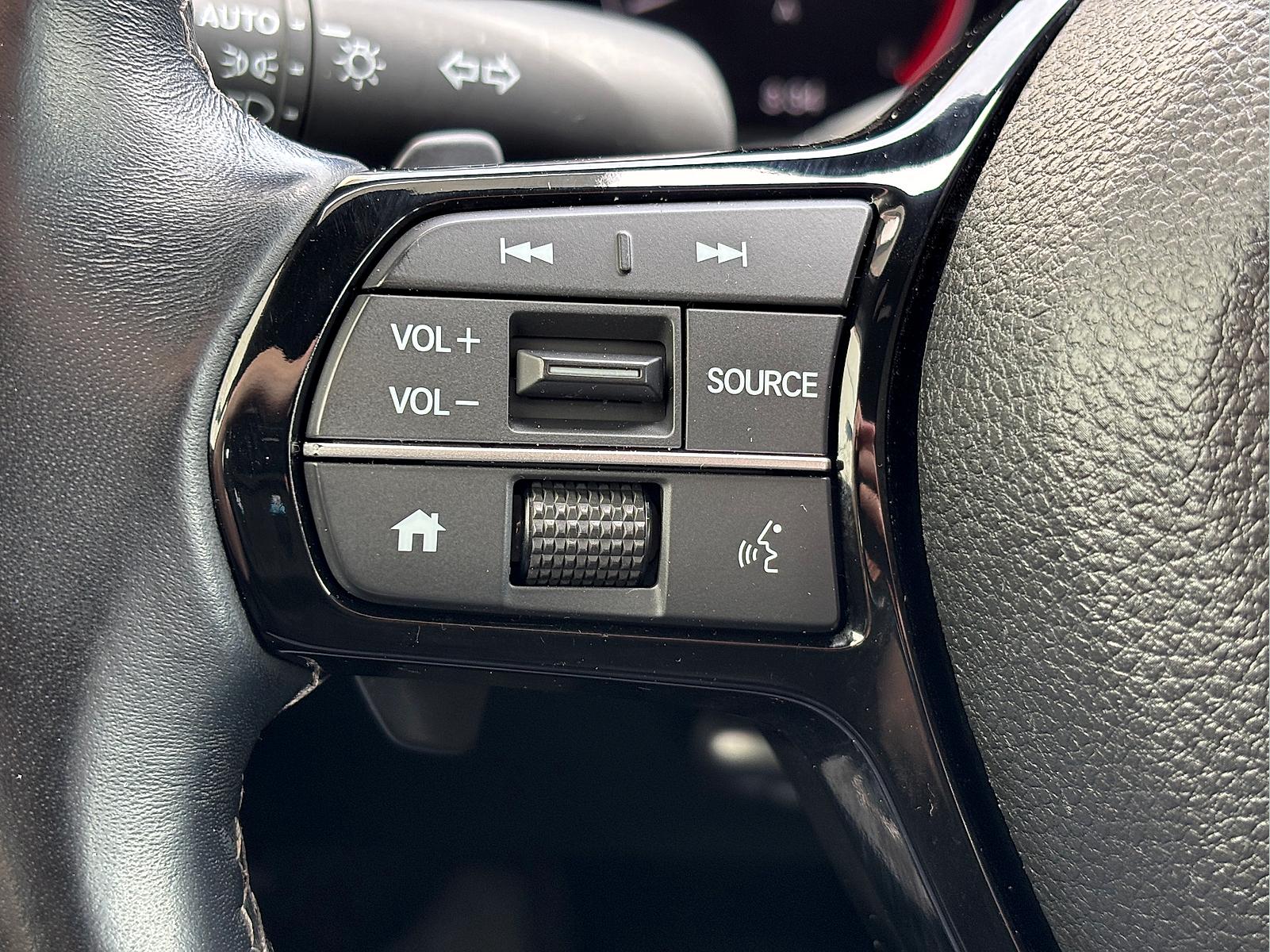 2025 Honda Civic Sport - Photo 27