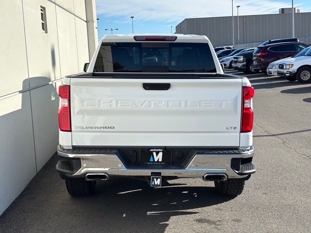 2019 Chevrolet Silverado 1500 LTZ photo 4