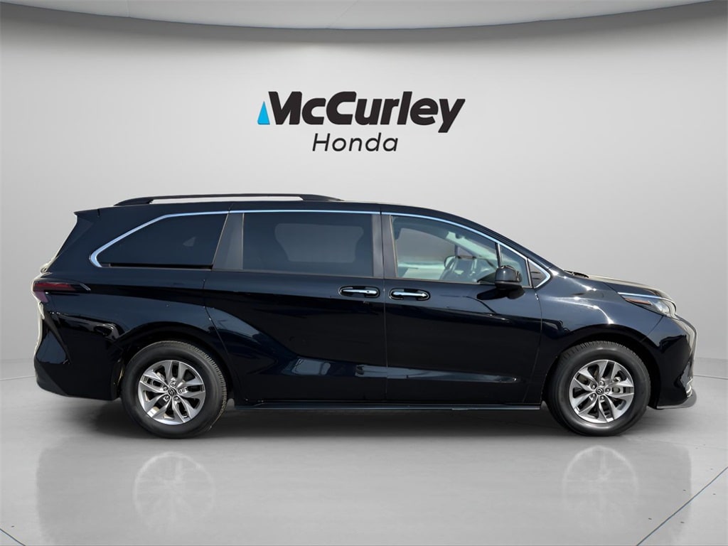 Certified 2023 Toyota Sienna XLE Van Passenger Van