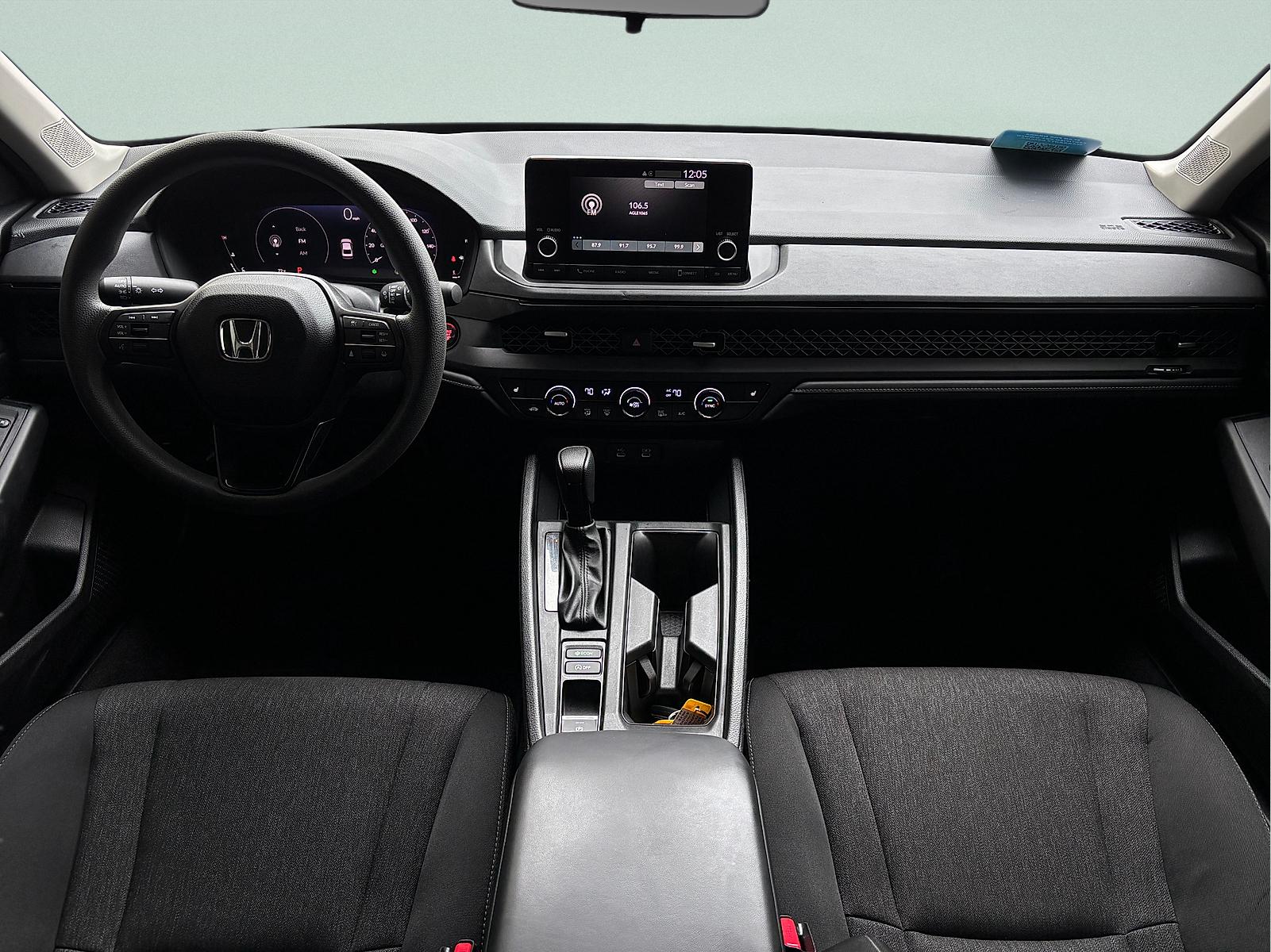 2025 Honda Accord SE - Photo 27