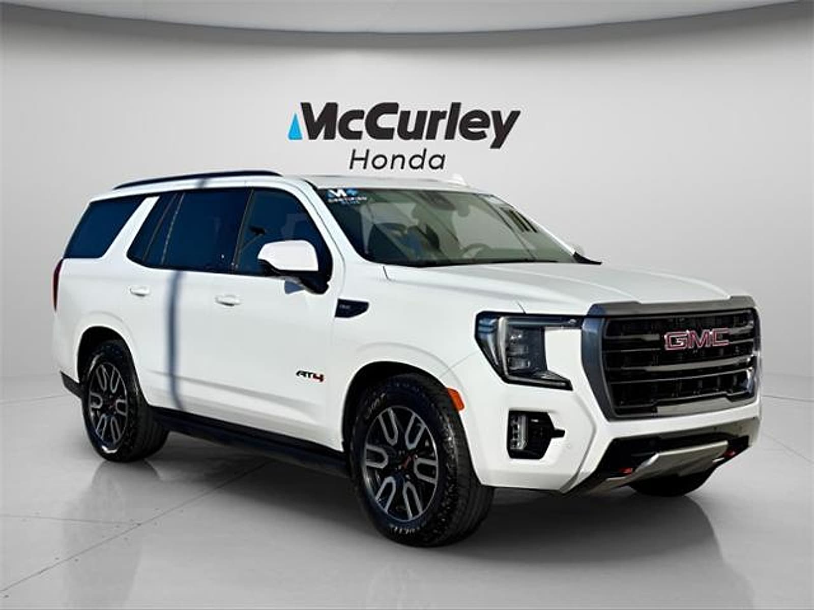 2024 GMC Yukon AT4's photo