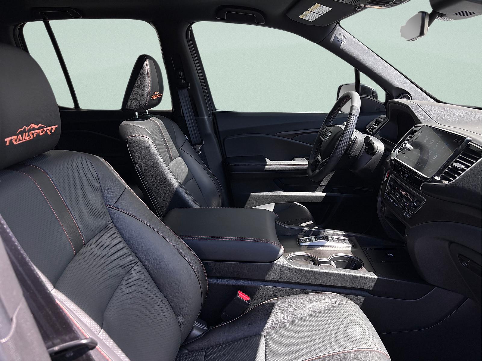 2025 Honda Ridgeline TrailSport - Photo 37