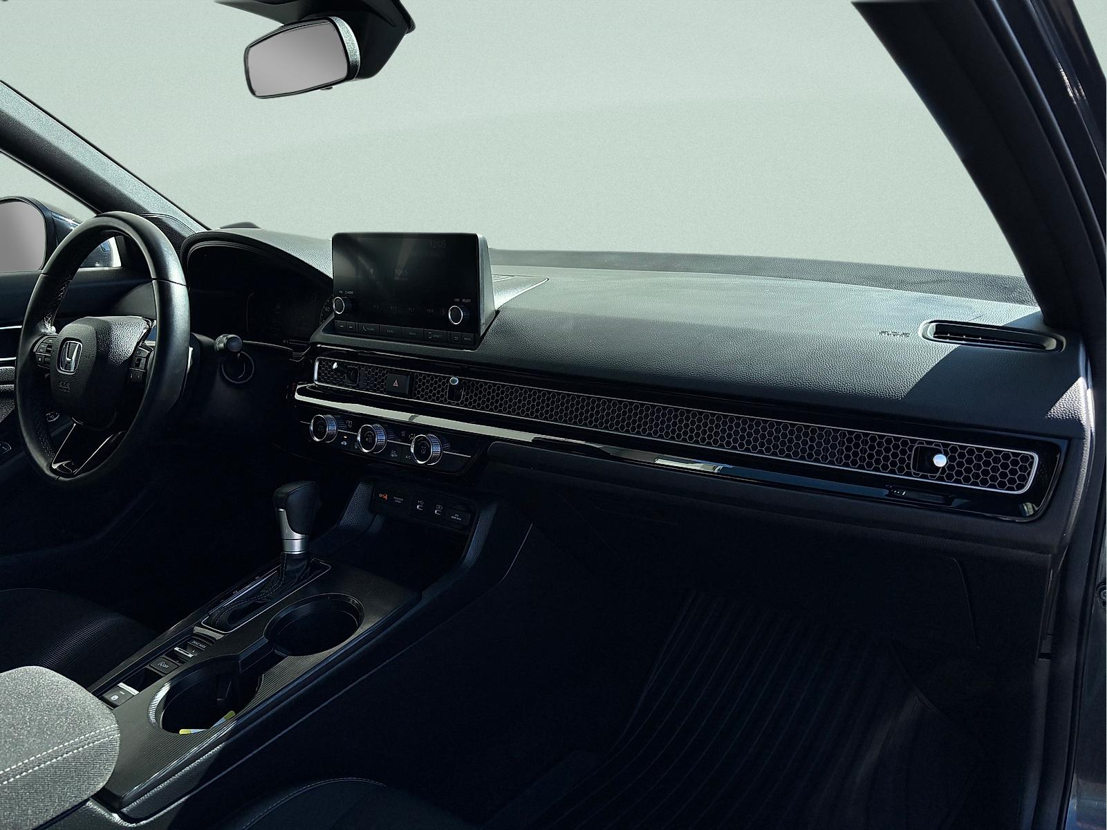 2025 Honda Civic Sport - Photo 31