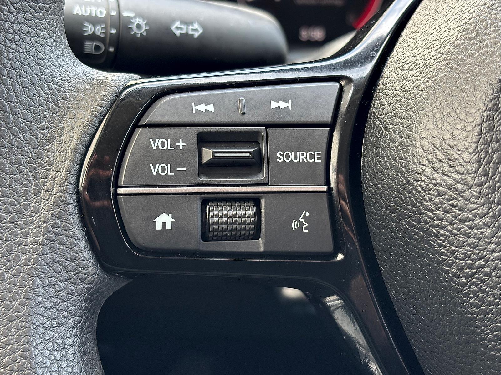 2025 Honda Civic LX - Photo 27