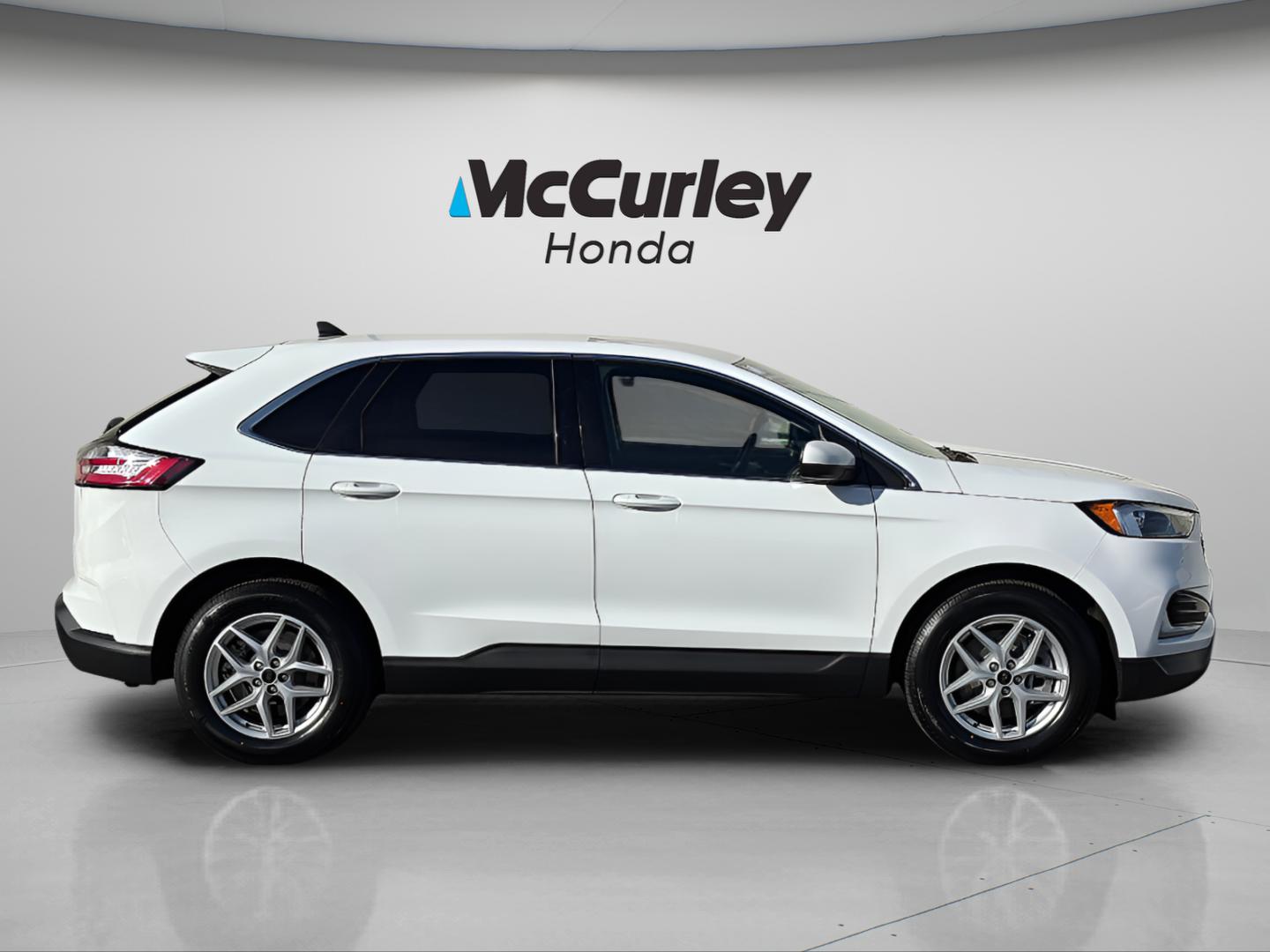 Used 2023 Ford Edge SEL SUV