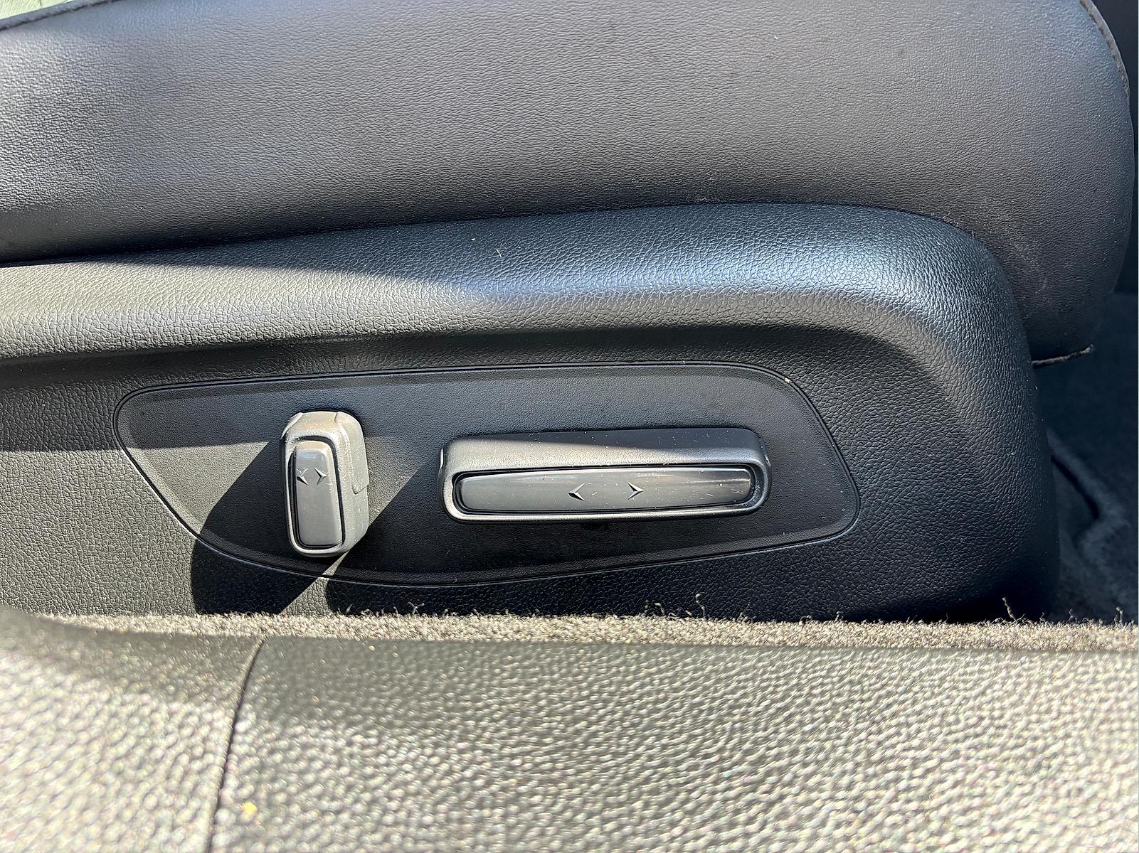 2025 Honda Accord Hybrid EX-L - Photo 37