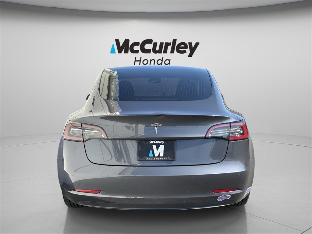 2019 Tesla Model 3 Standard Range Plus photo 4