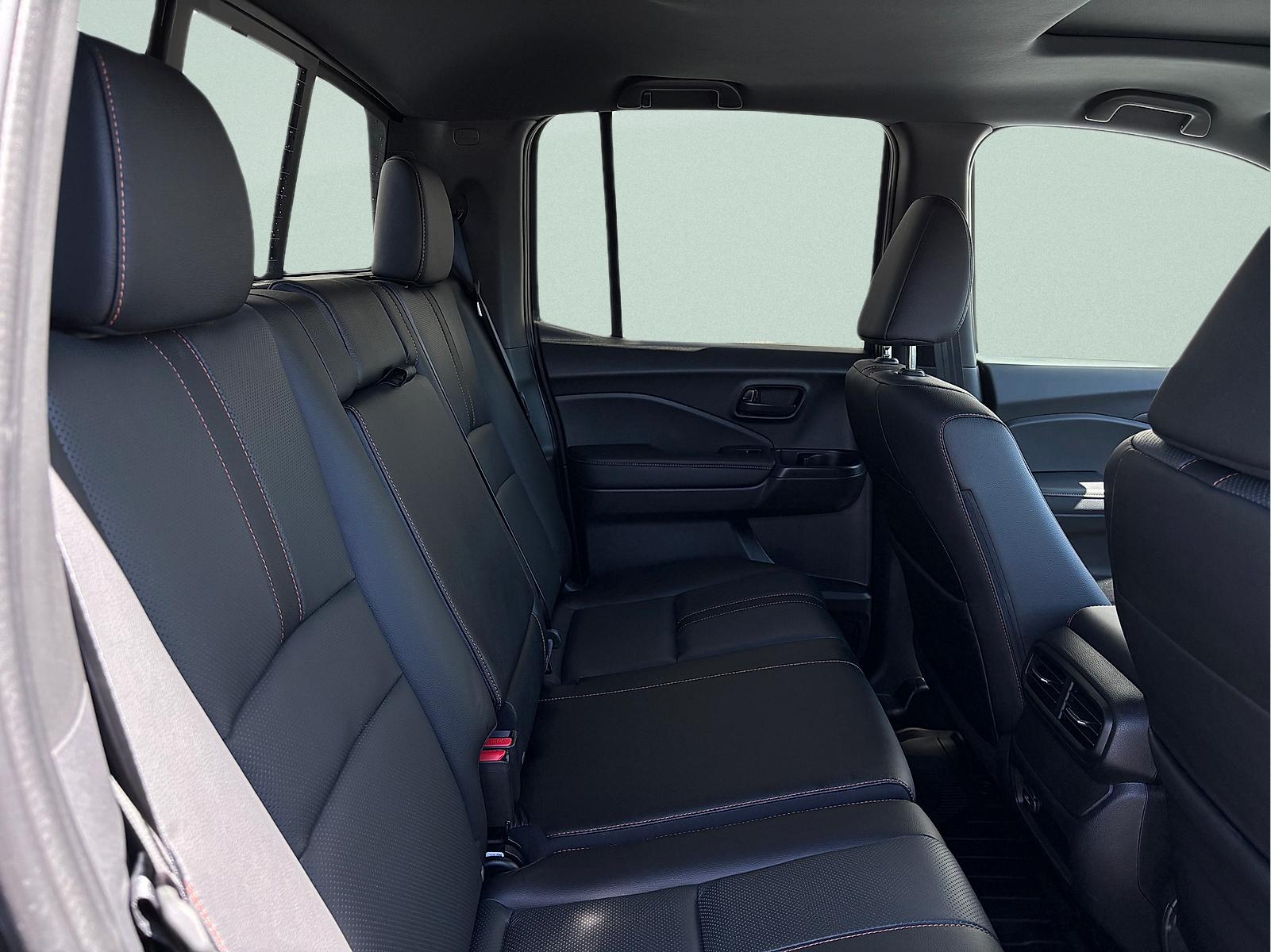 2025 Honda Ridgeline TrailSport - Photo 32