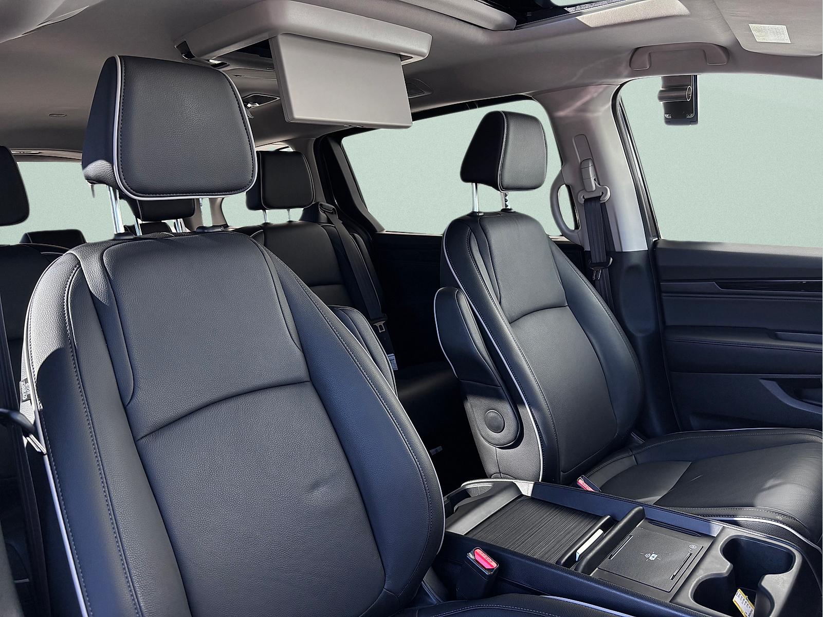 2026 Honda Odyssey Touring - Photo 39