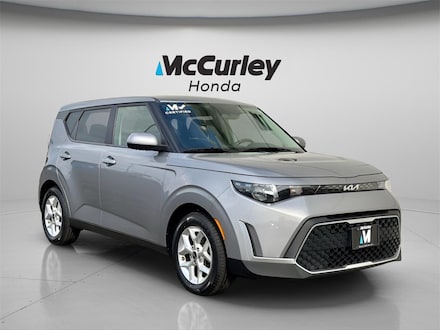 2023 Kia Soul LX Hatchback