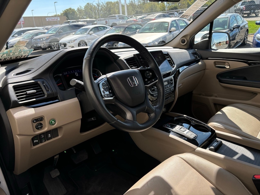 Certified 2022 Honda Pilot Elite with VIN 5FNYF6H08NB002578 for sale in Richland, WA