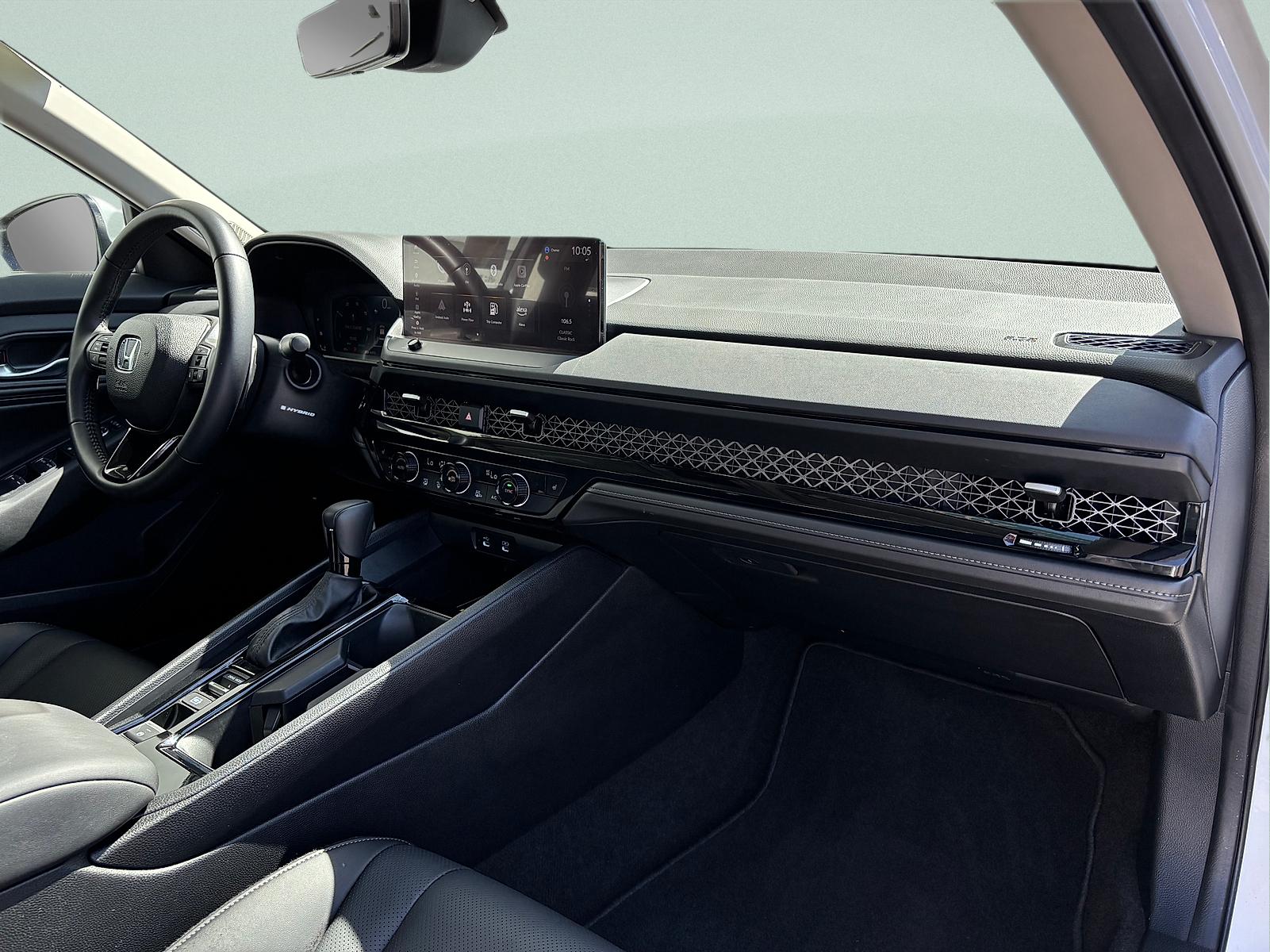 2025 Honda Accord Hybrid EX-L - Photo 39