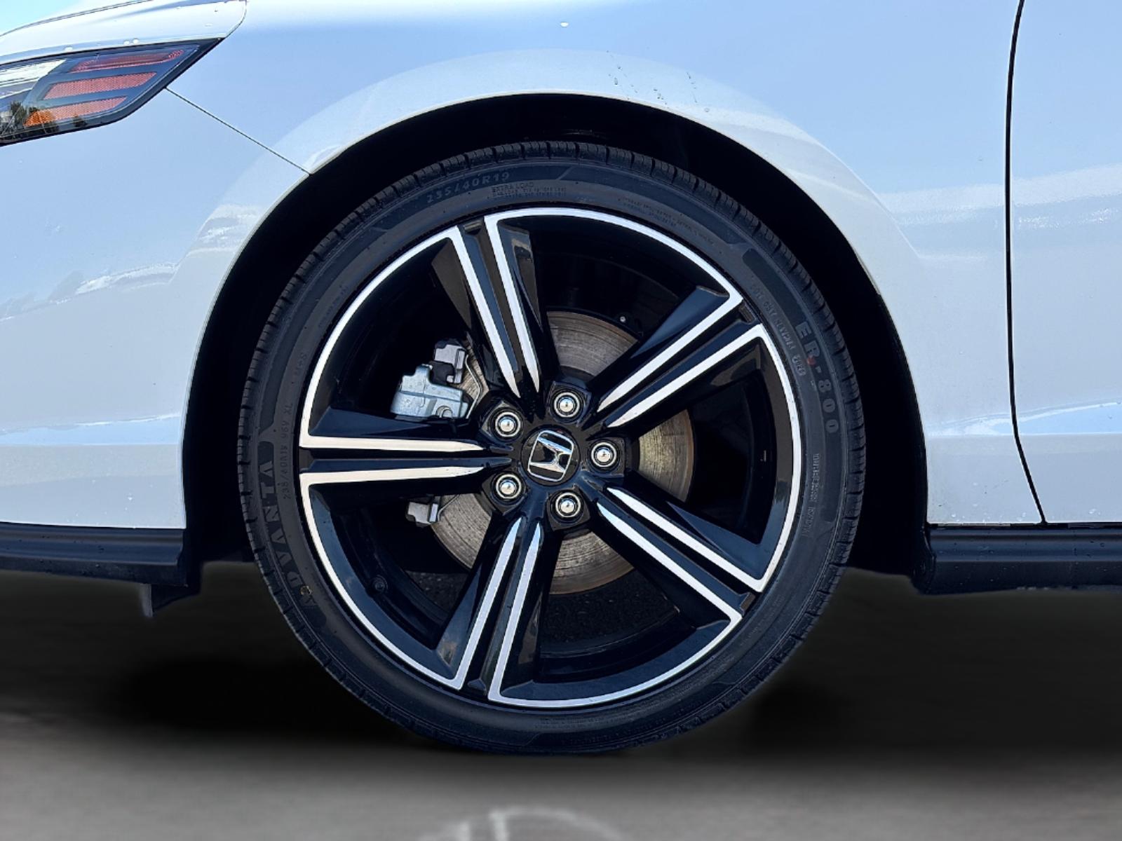 2023 Honda Accord Hybrid Sport - Photo 11