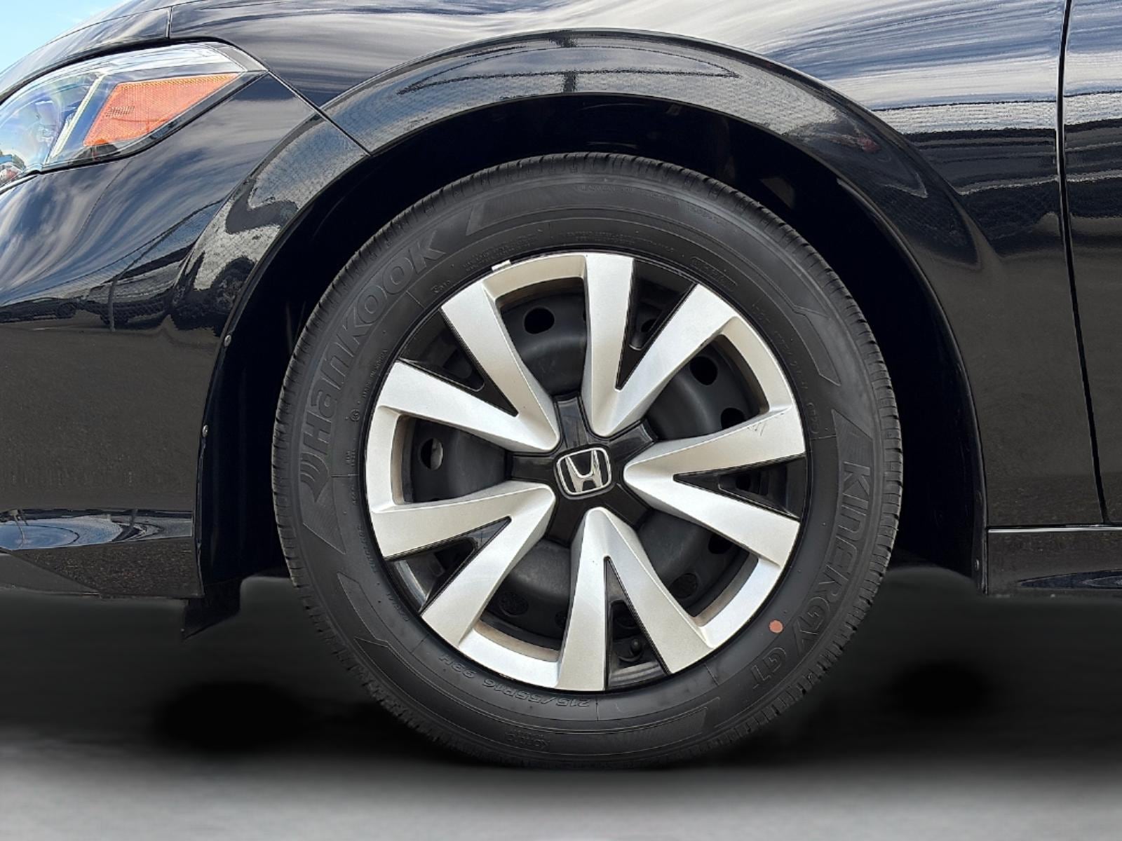 2025 Honda Civic LX - Photo 11