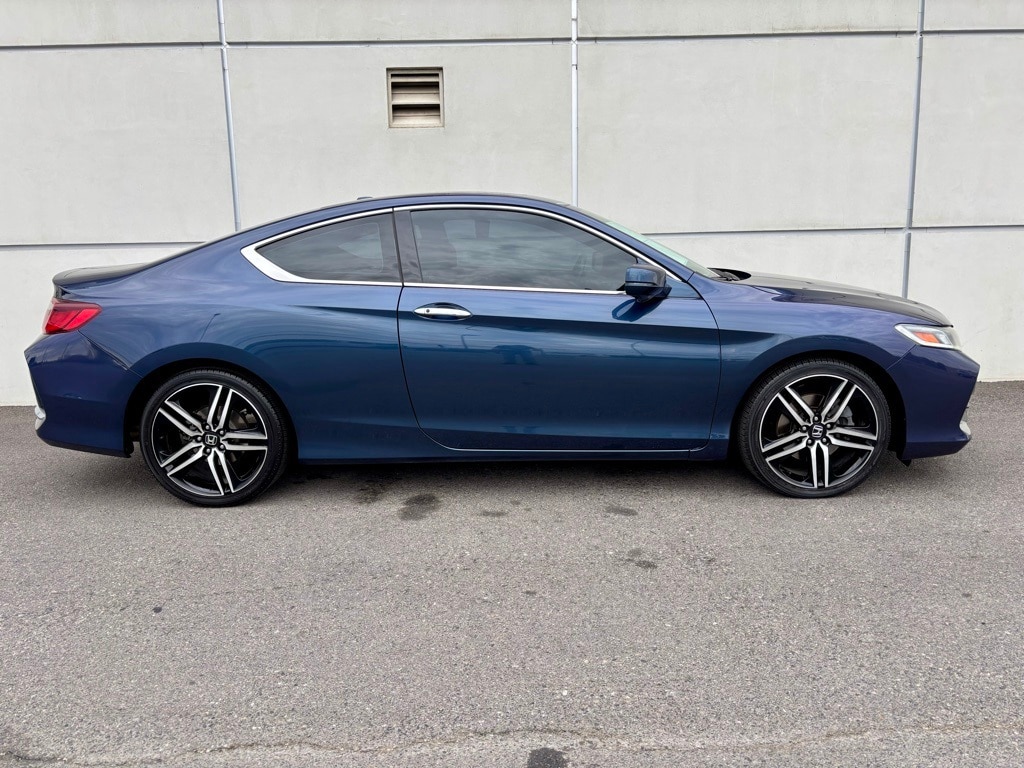 Certified 2016 Honda Accord Touring with VIN 1HGCT2B05GA003530 for sale in Richland, WA