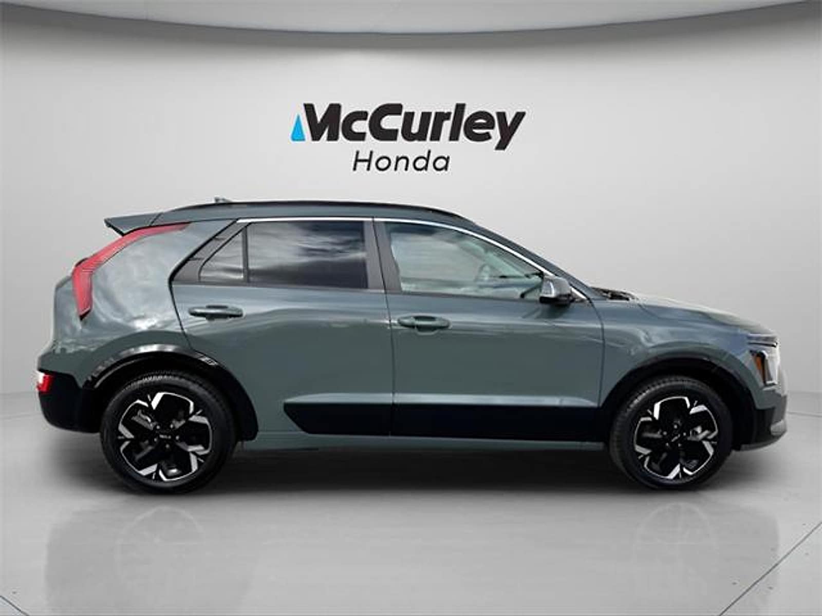 Used 2023 Kia Niro Wind with VIN KNDCR3L19P5041118 for sale in Richland, WA