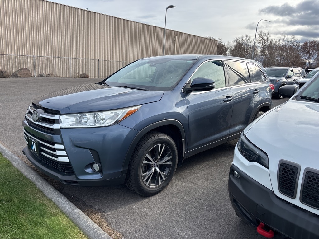 2017 Toyota Highlander LE Plus