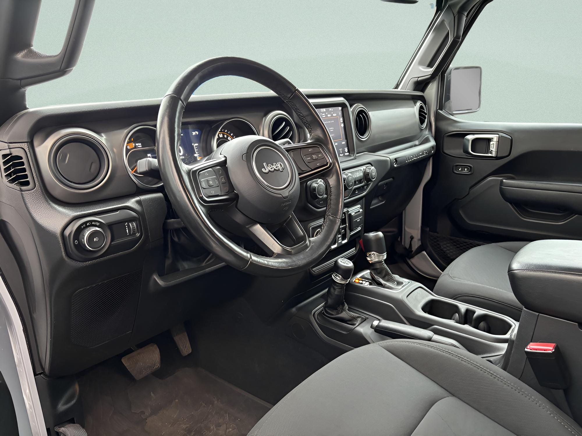 2023 Jeep Wrangler 4-Door Willys - Photo 6