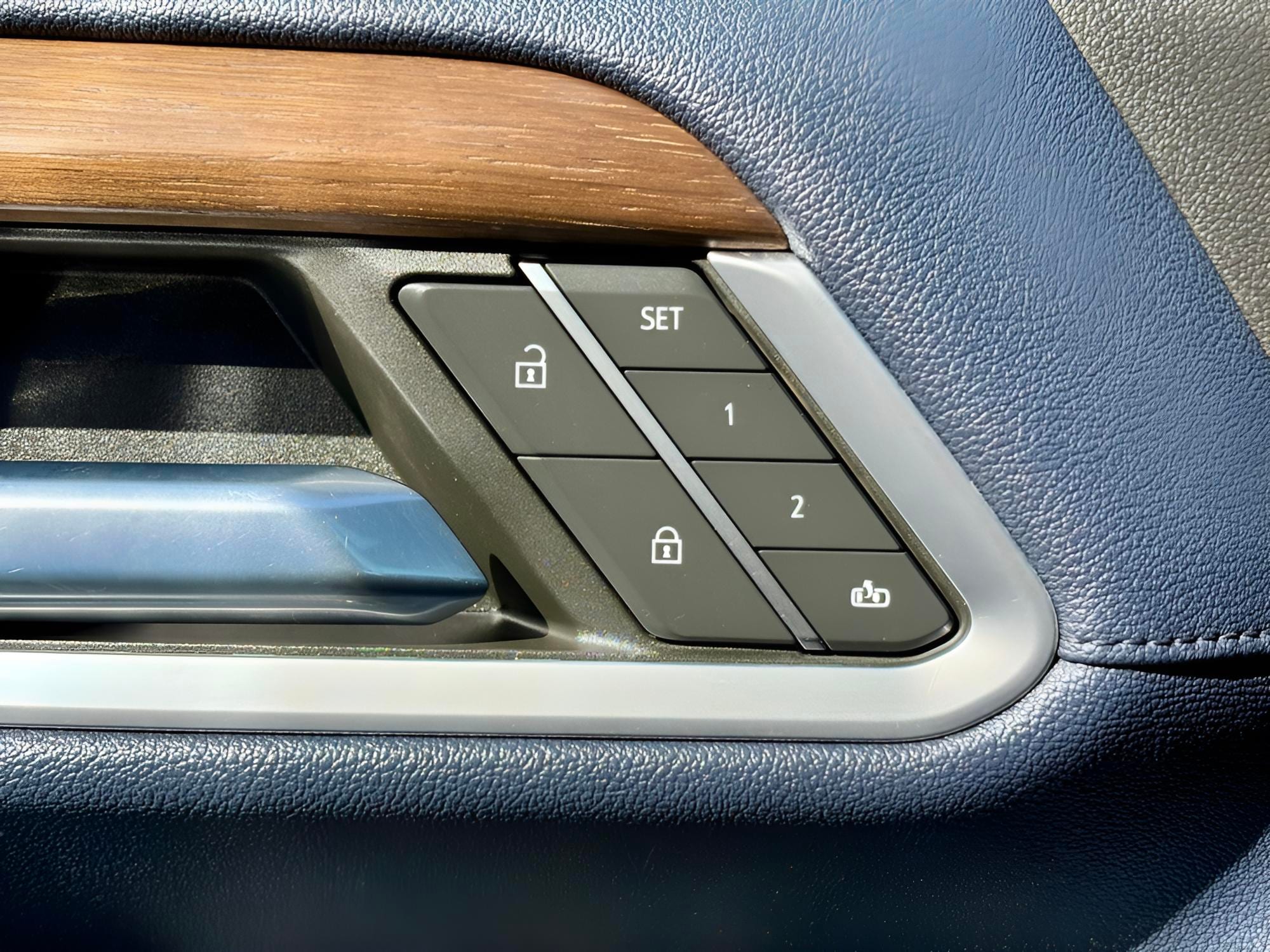 2022 Chevrolet Silverado 1500 High Country - Photo 15