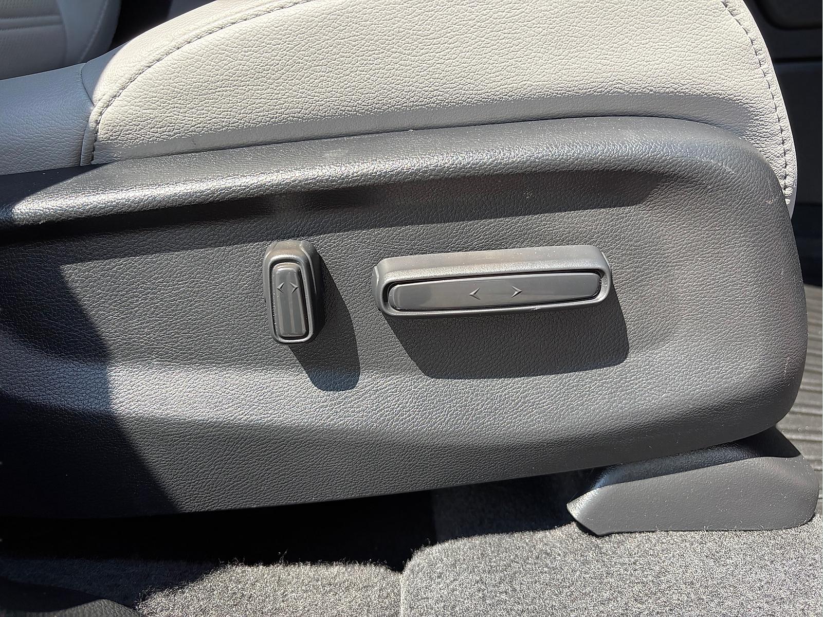 2022 Honda CR-V Touring - Photo 40