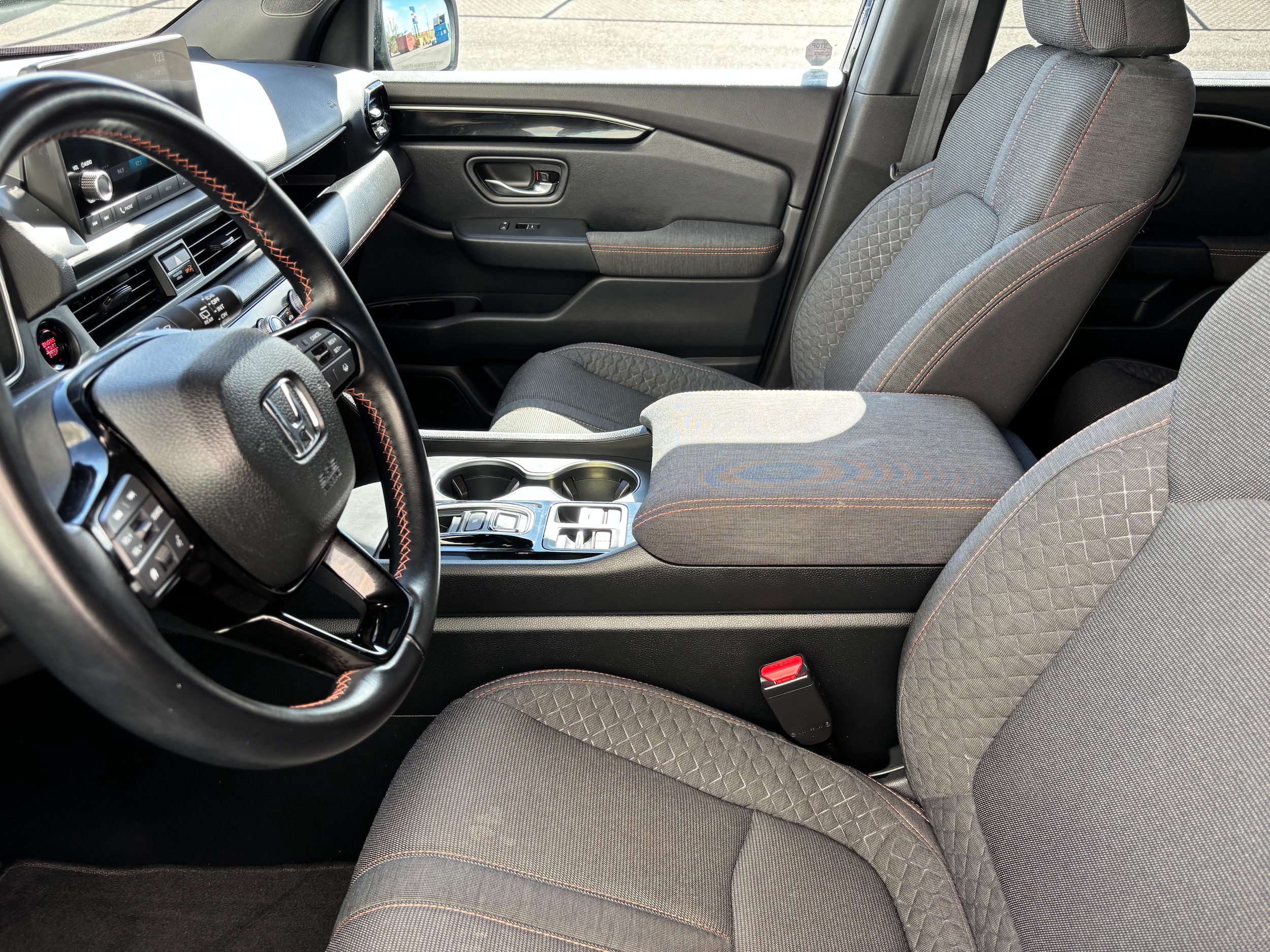 2023 Honda Pilot Sport - Photo 14