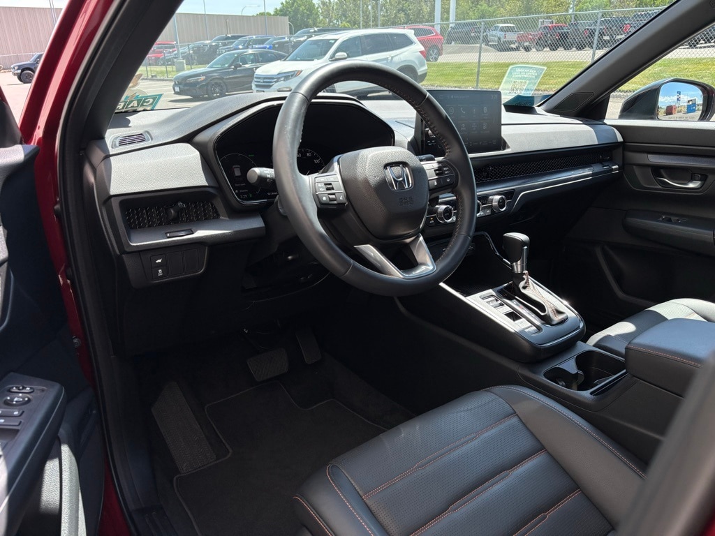 Certified 2025 Honda CR-V Sport-L with VIN 7FARS6H85SE021806 for sale in Richland, WA