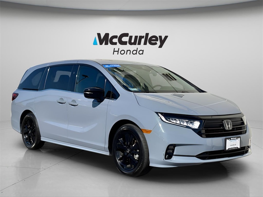 Certified 2024 Honda Odyssey Sport Van