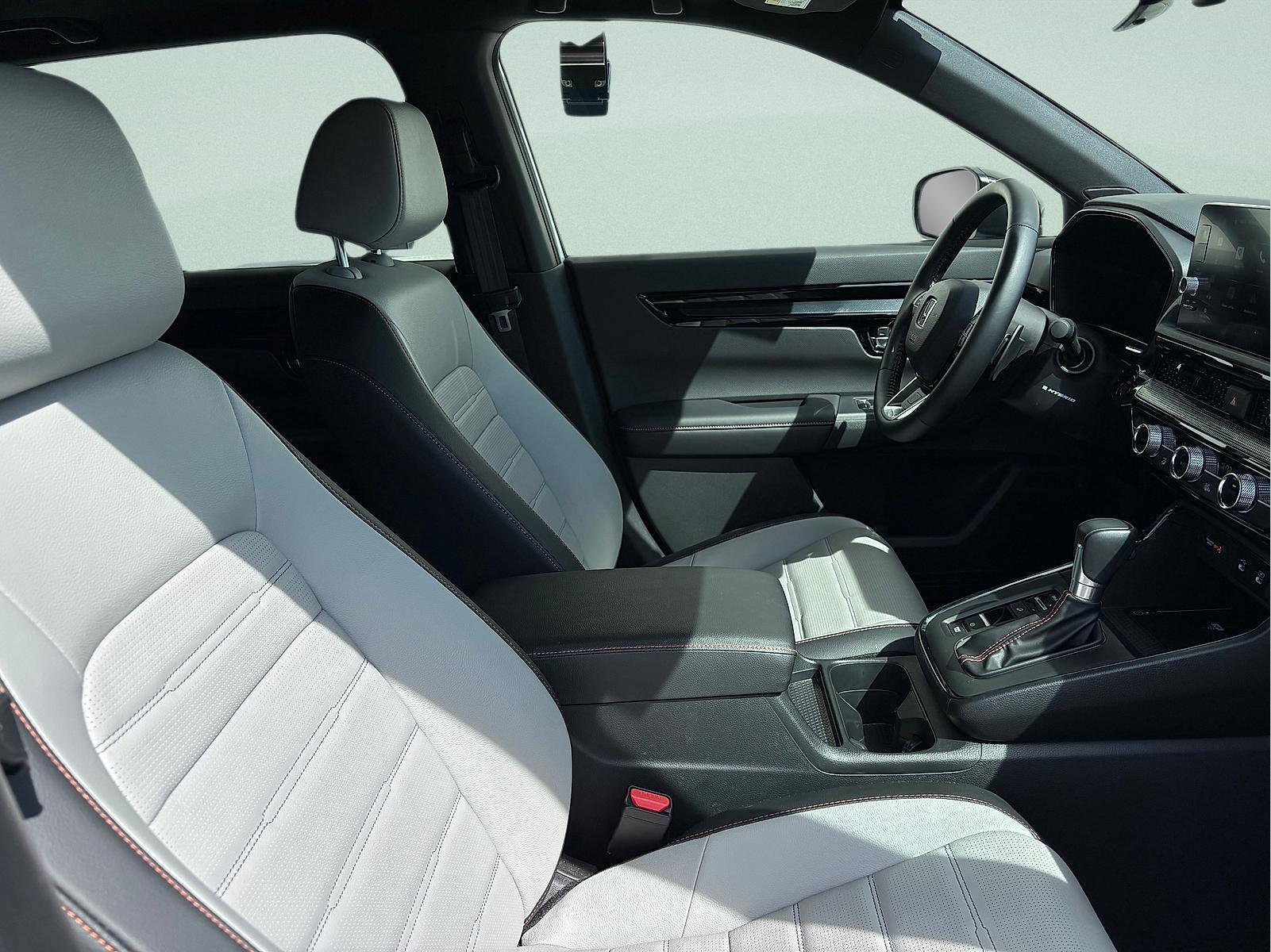 2026 Honda CR-V Sport Touring - Photo 40