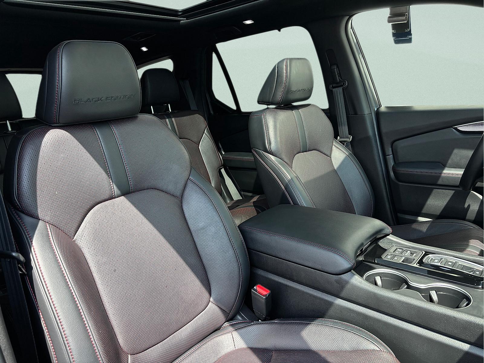 2025 Honda Pilot Black Edition - Photo 43
