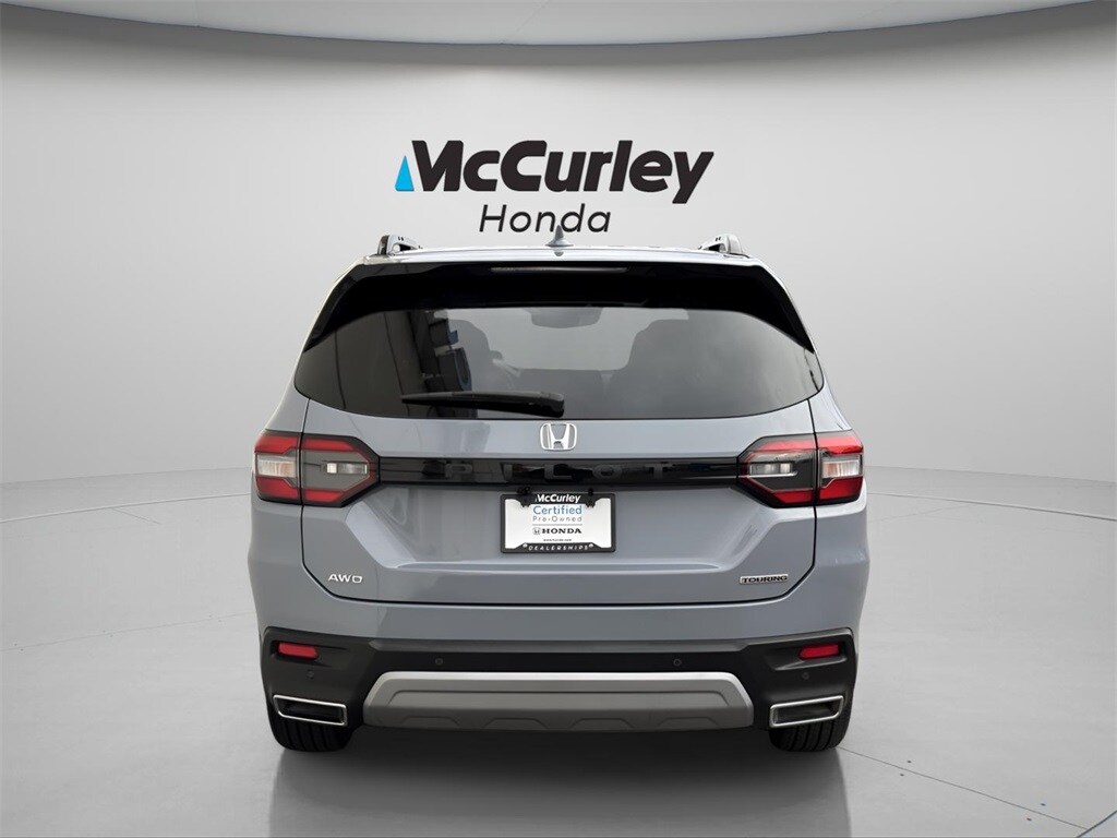 2025 Honda Pilot Touring photo 4