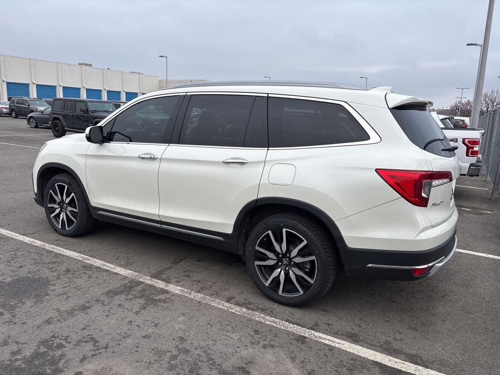Certified 2019 Honda Pilot Touring SUV