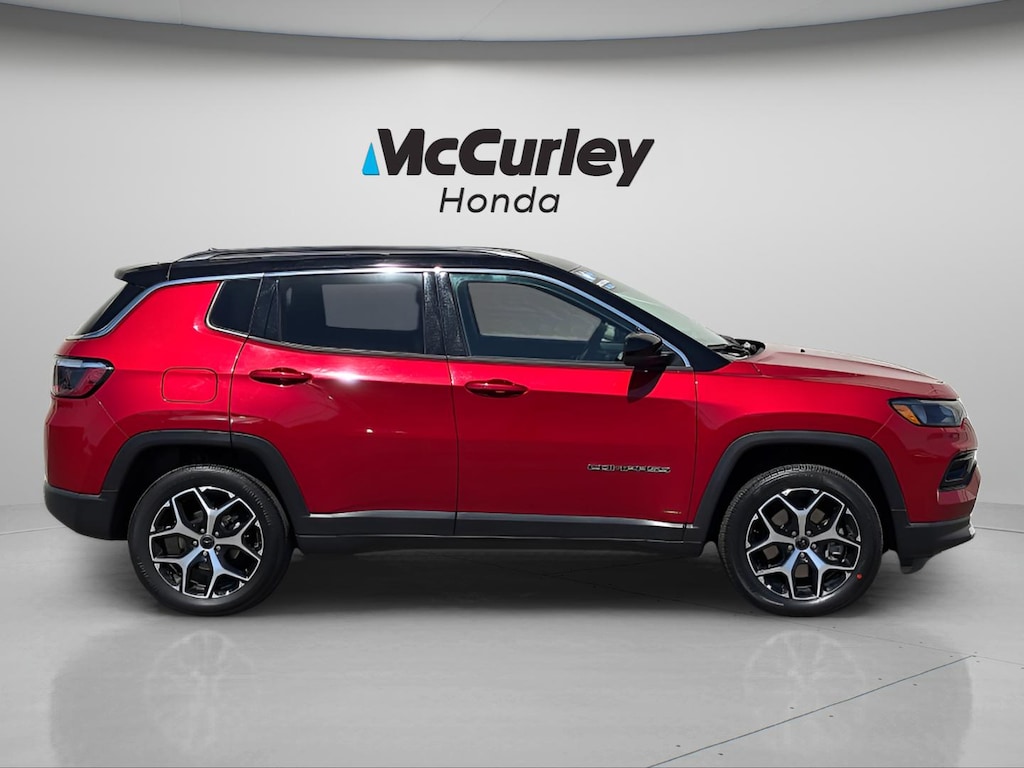 Used 2025 Jeep Compass Limited SUV