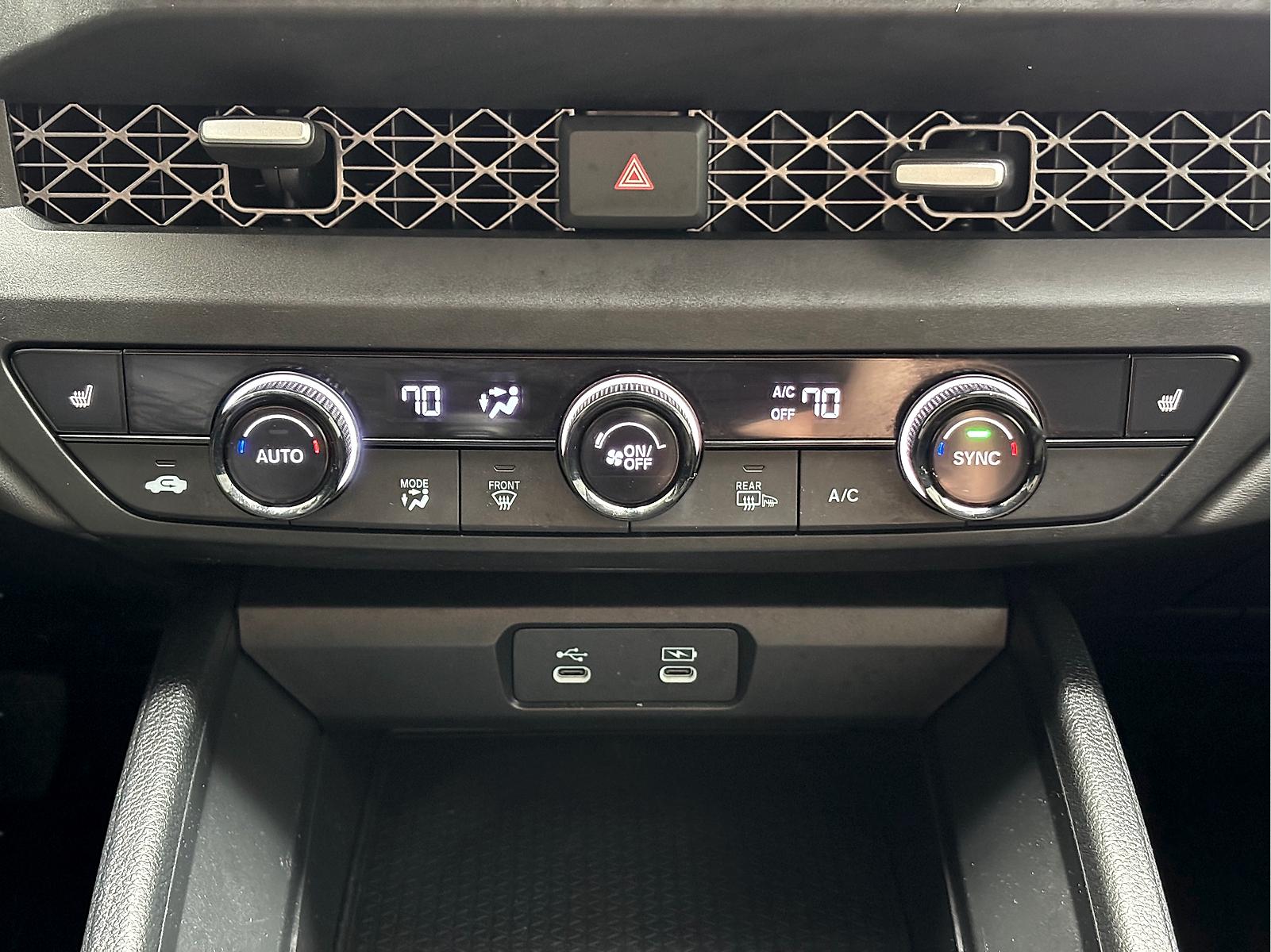 2025 Honda Accord SE - Photo 23