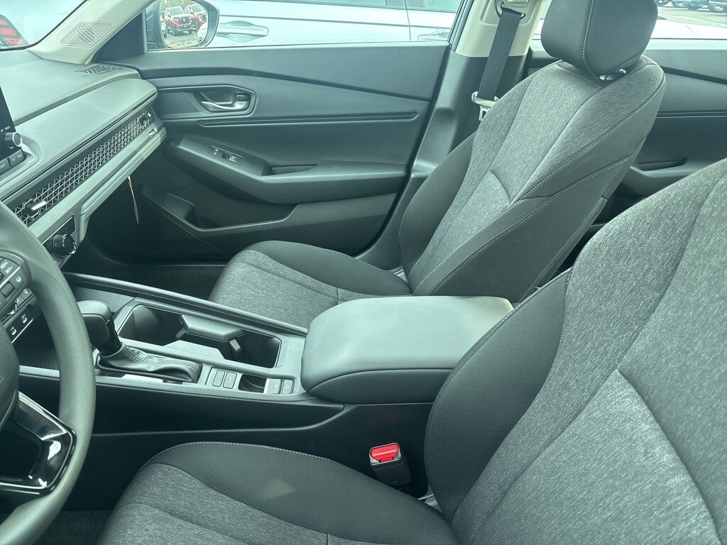 2024 Honda Accord EX photo 2