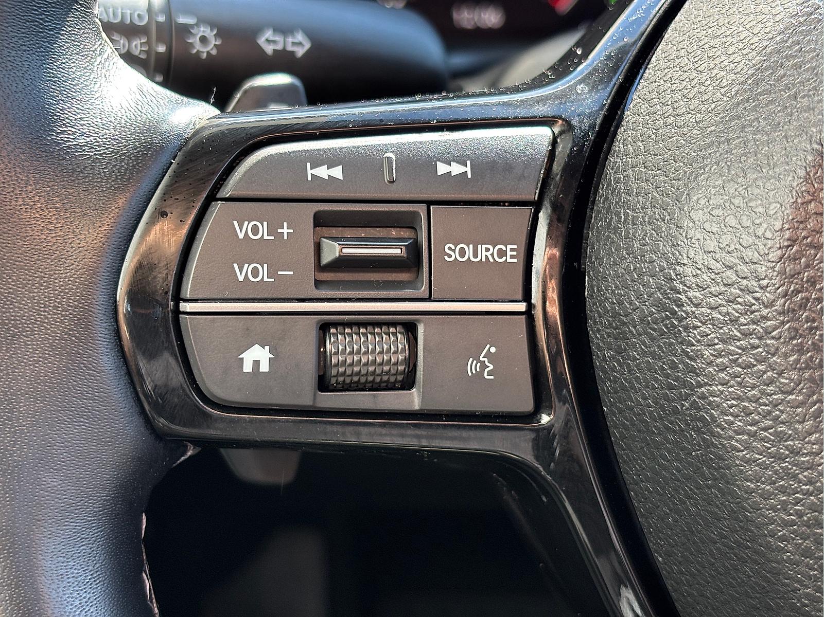 2025 Honda Civic Sport - Photo 27