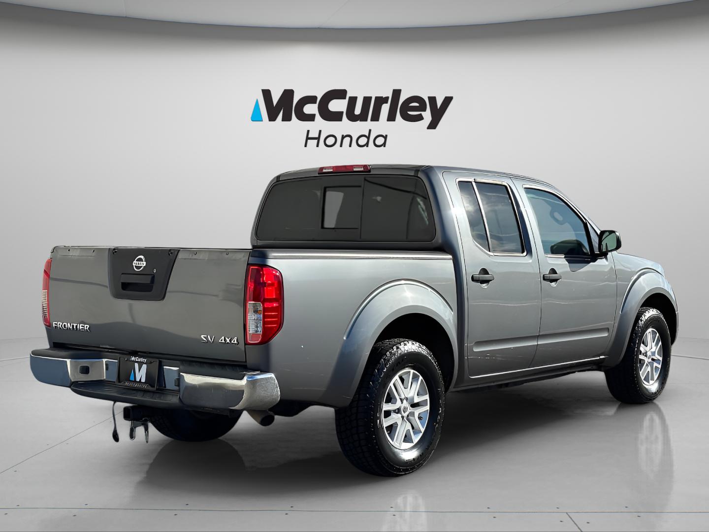 Used 2018 Nissan Frontier SV Truck Crew Cab