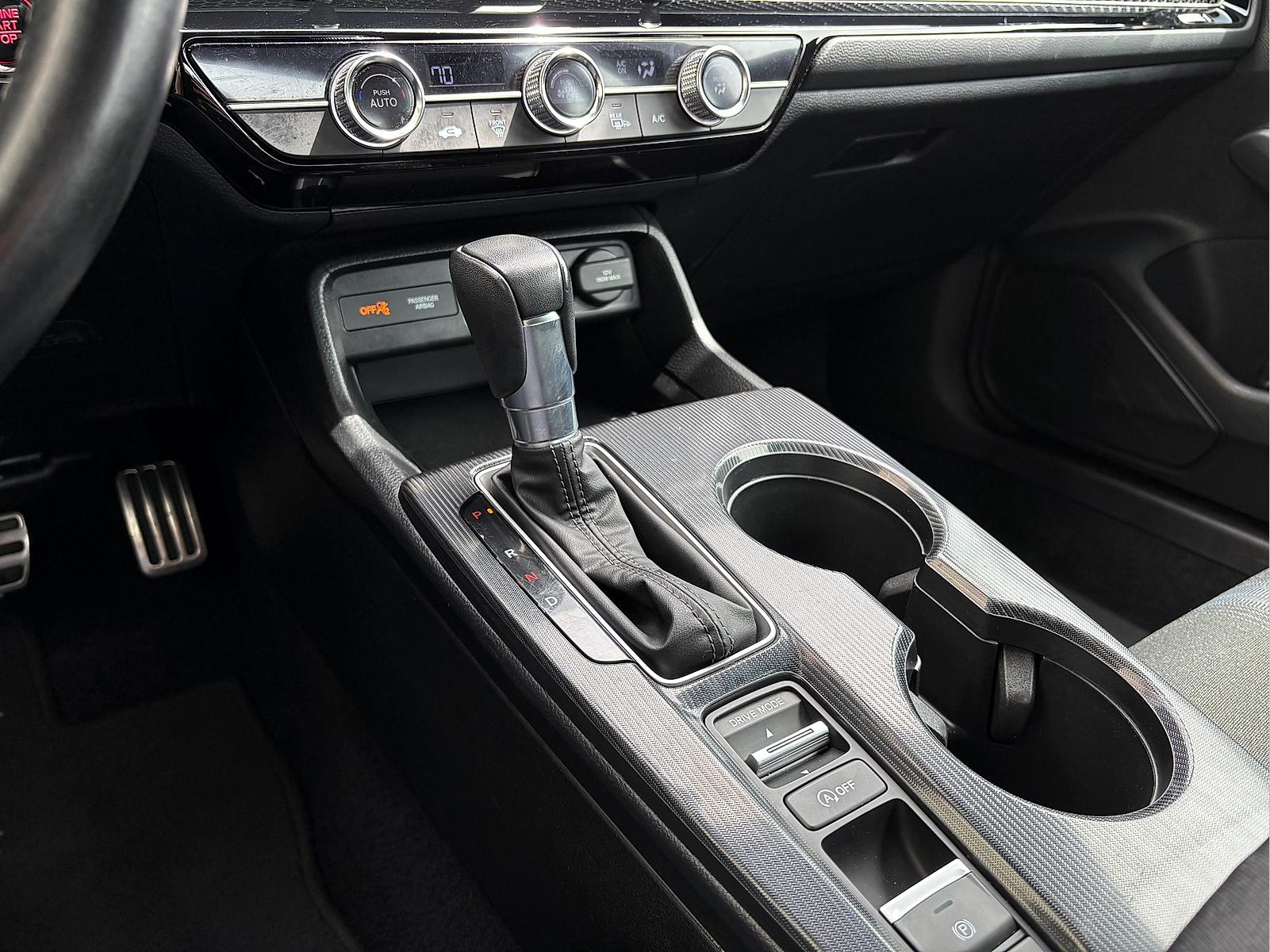 2025 Honda Civic Sport - Photo 23