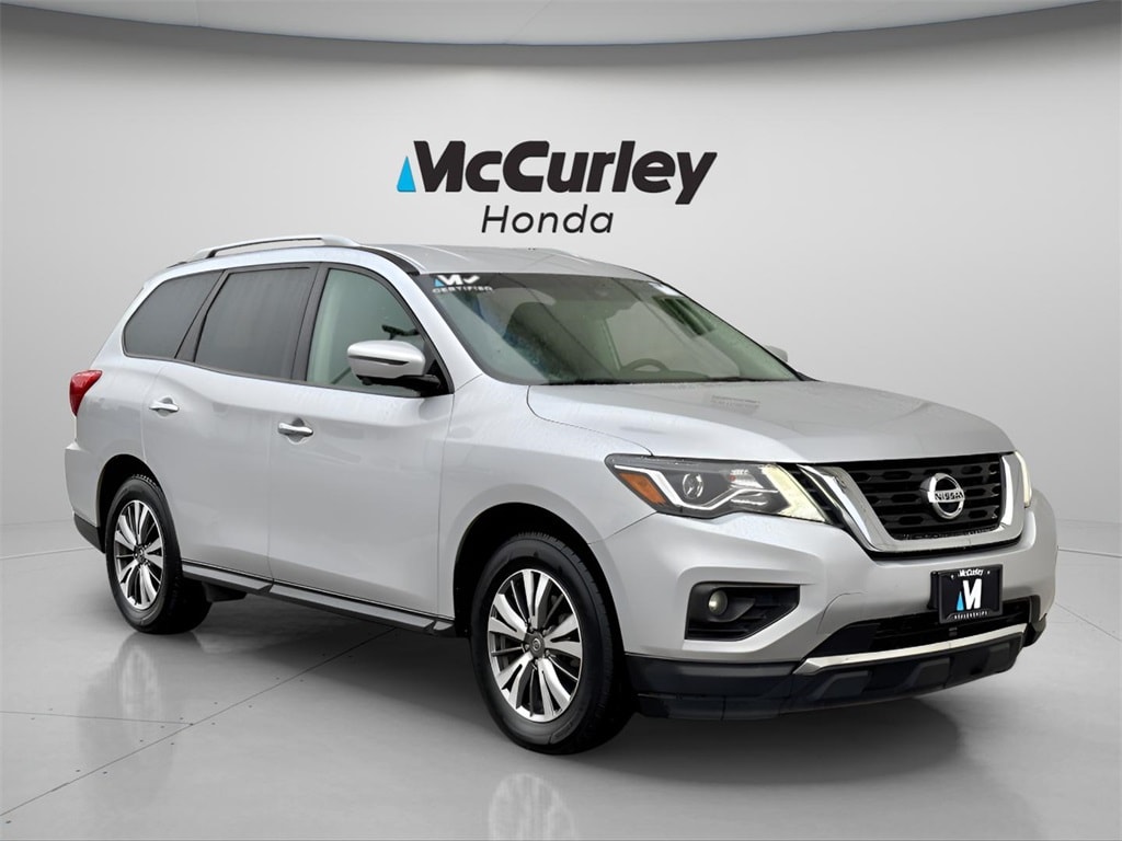 2019 Nissan Pathfinder SL