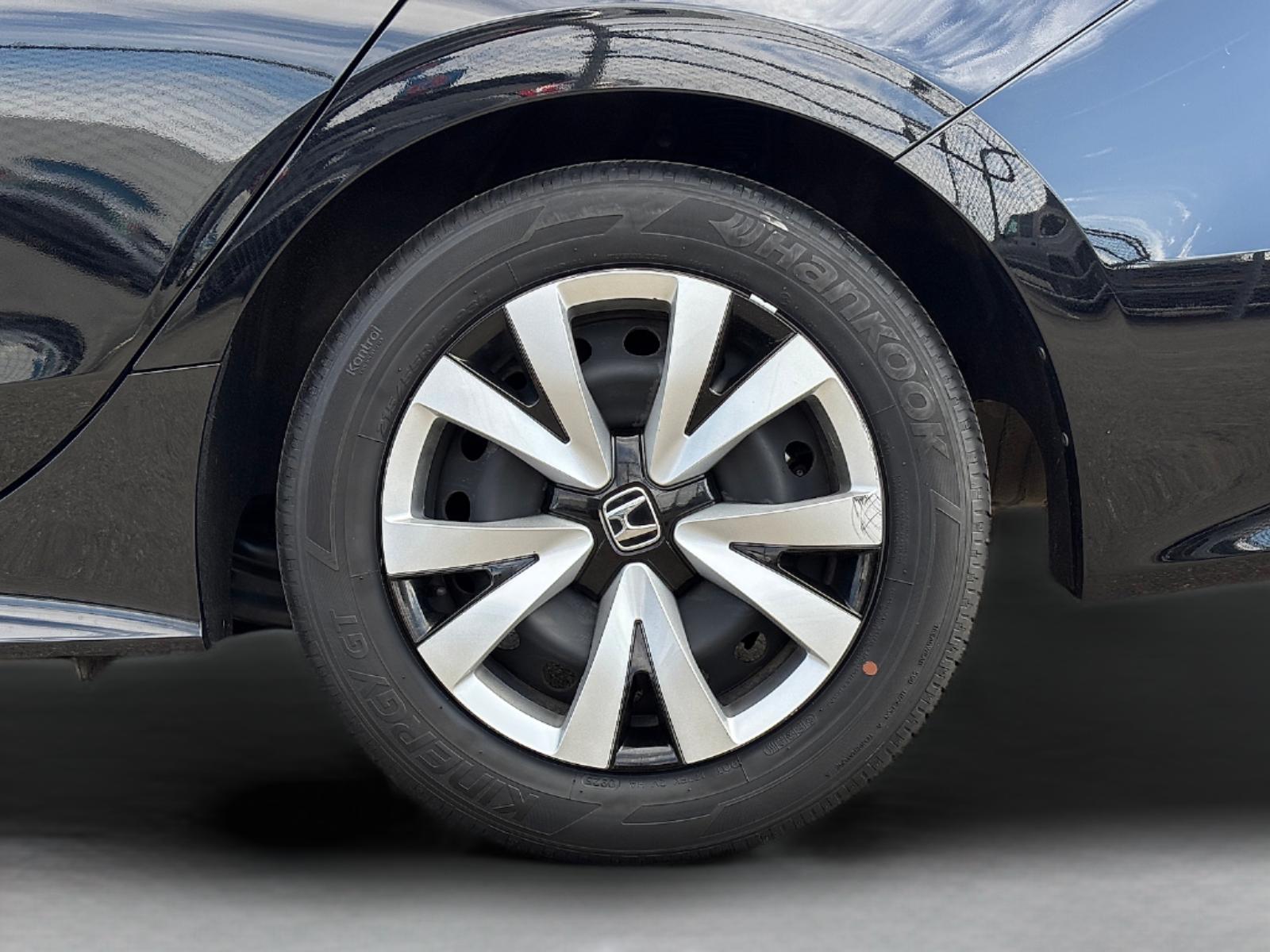 2025 Honda Civic LX - Photo 12