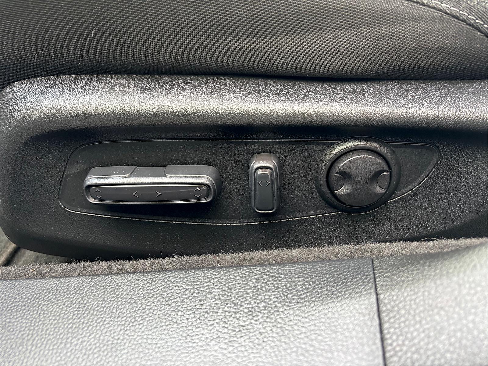 2024 Honda Accord EX - Photo 14